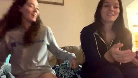 kylieexoxoxo2432 @ chaturbate on 20240110
