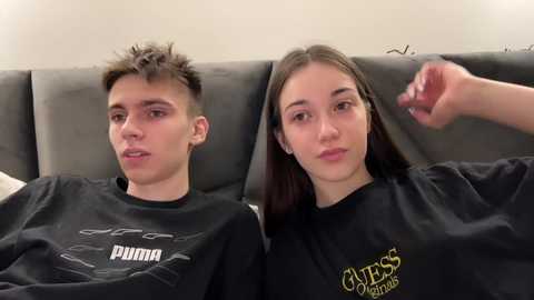 luis7777hui @ chaturbate on 20240111
