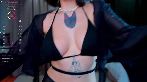 blue_eye_twinkle @ chaturbate on 20240112
