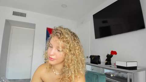 theislandgirl @ chaturbate on 20240112