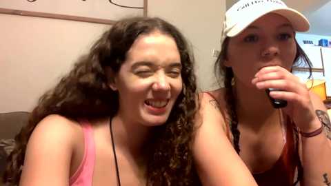 kylieexoxoxo2432 @ chaturbate on 20240113