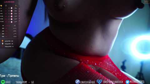 lunaqueeeen @ chaturbate on 20240113