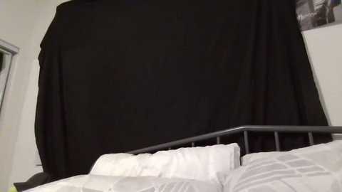 xxkissme @ chaturbate on 20240114