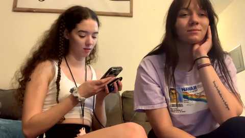 kylieexoxoxo2432 @ chaturbate on 20240115