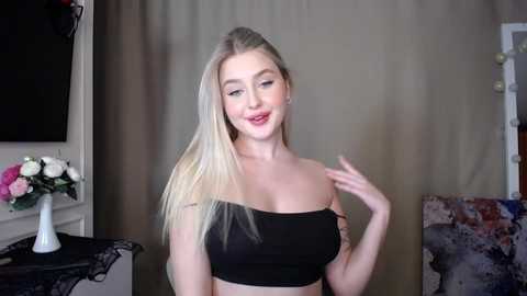 cute18cute @ chaturbate on 20240116