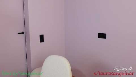 laura_sanguinar @ chaturbate on 20240117