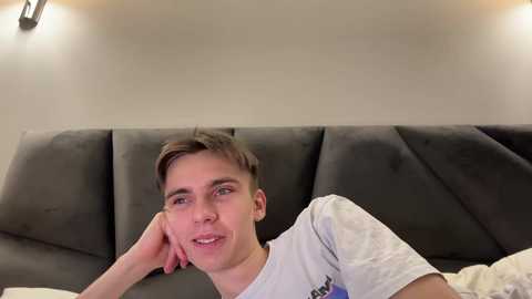 luis7777hui @ chaturbate on 20240117