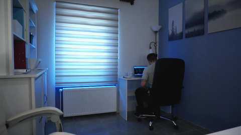 yournaughtypixie @ chaturbate on 20240121