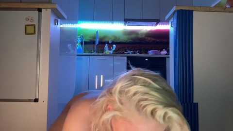 kiradivine @ chaturbate on 20240127