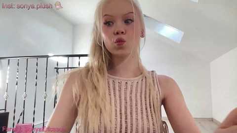sonyaplush @ chaturbate on 20240129