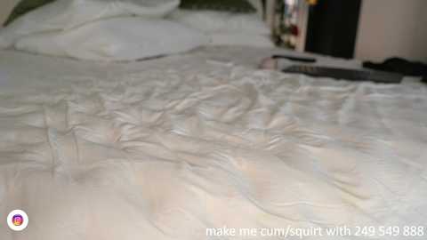 dovia @ chaturbate on 20240130