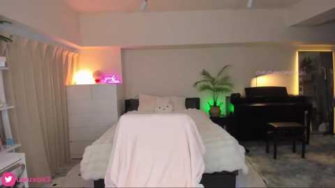 uwuxo @ chaturbate on 20240130