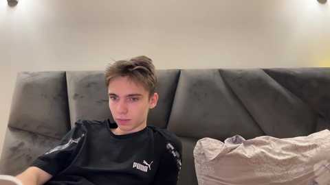 luis7777hui @ chaturbate on 20240131