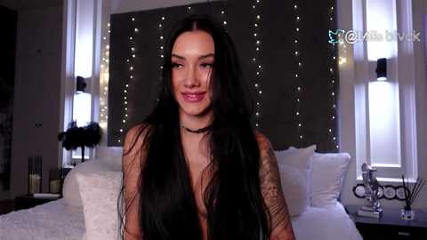 miladenver @ chaturbate on 20240201