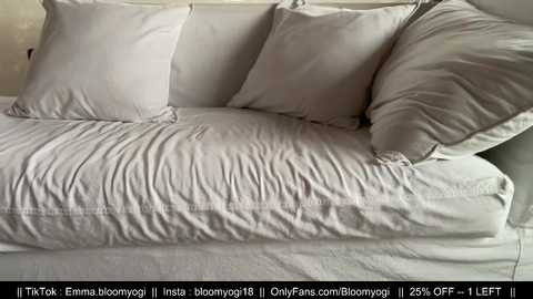 bloomyogi @ chaturbate on 20240203