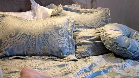 littlegreekflower @ chaturbate on 20240203