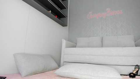 jeangreybianca @ chaturbate on 20240204