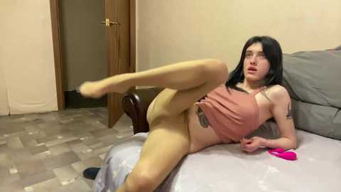 _krisvanessa_ @ chaturbate on 20240205