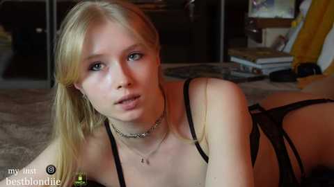bestblondiiecb @ chaturbate on 20240205
