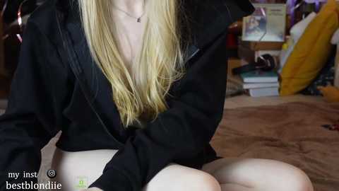 bestblondiiecb @ chaturbate on 20240207