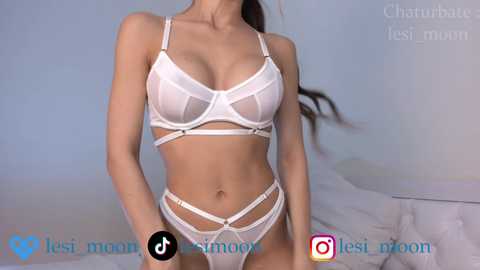 lesi_moon @ chaturbate on 20240207