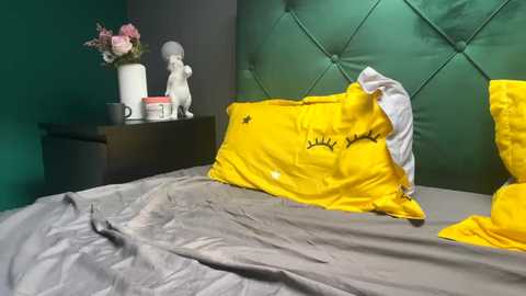 nyconik @ chaturbate on 20240208