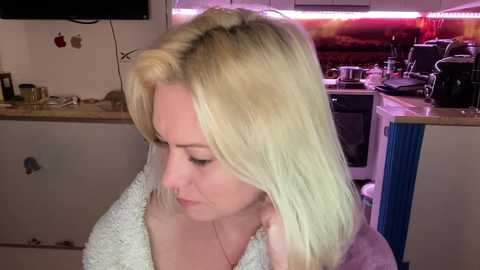 kiradivine @ chaturbate on 20240209
