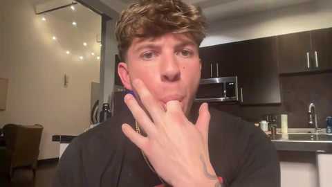 hungjock696 @ chaturbate on 20240210