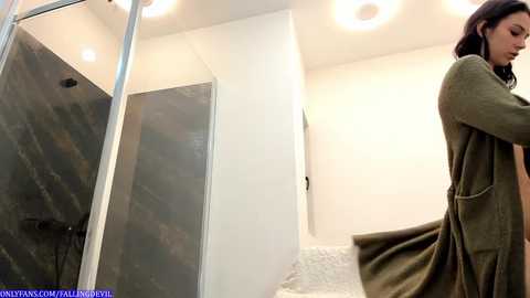 hotfallingdevil @ chaturbate on 20240211