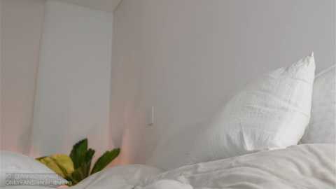 annie_dreams @ chaturbate on 20240212