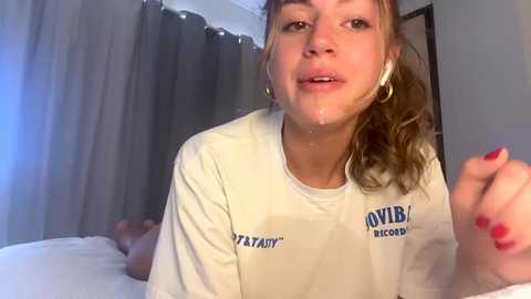 foxyone01 @ chaturbate on 20240212