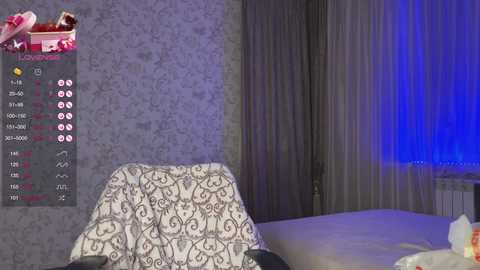 charming__kitty @ chaturbate on 20240215