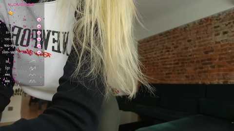 kriss0leoo @ chaturbate on 20240215
