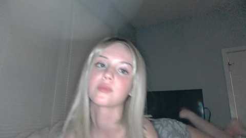 rubylanee @ chaturbate on 20240215