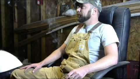 hardworkertn @ chaturbate on 20240216