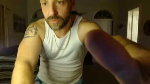 bigguylilmiss @ chaturbate on 20240217