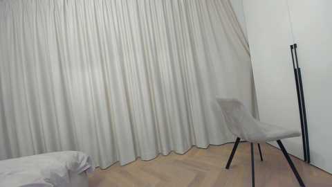 ehotlovea @ chaturbate on 20240217