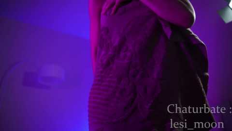 lesi_moon @ chaturbate on 20240217