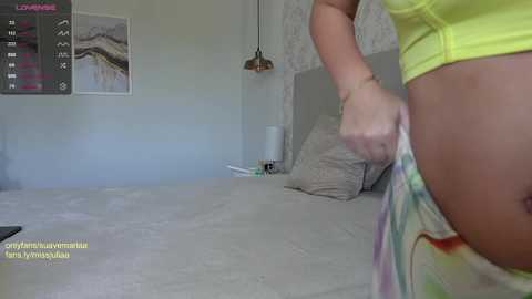 miss_juliaa @ chaturbate on 20240217