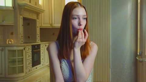 shirleywhitney @ chaturbate on 20240219