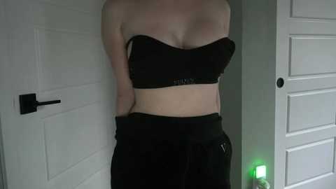 artoftease @ chaturbate on 20240220