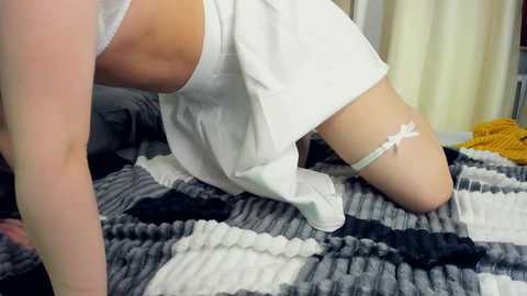 flow_so_love @ chaturbate on 20240220
