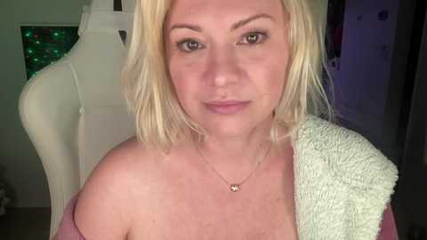 kiradivine @ chaturbate on 20240221