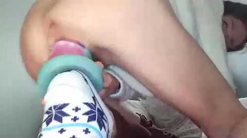 lilrosiedoll @ chaturbate on 20240222