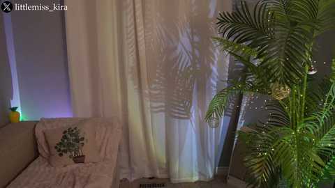 littlemiss_kira @ chaturbate on 20240222