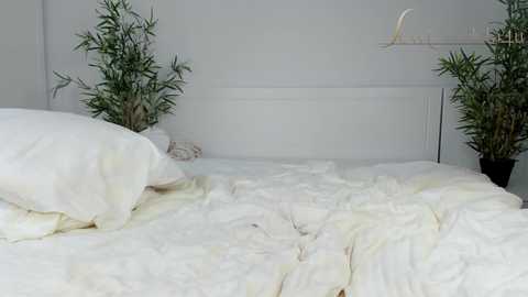 sexycreolyta4u @ chaturbate on 20240223
