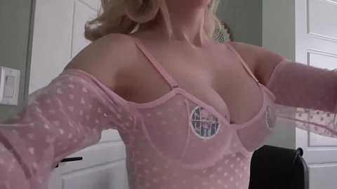 artoftease @ chaturbate on 20240226