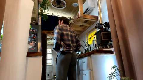 sk8rdom3sum @ chaturbate on 20240227