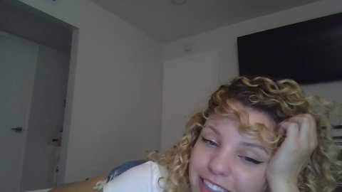 theislandgirl @ chaturbate on 20240228