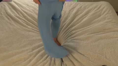 blondehottiek @ chaturbate on 20240303